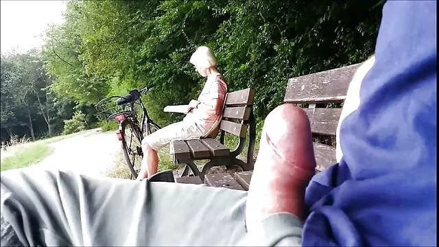 მან fucked გოგონა ყვითელი swimsuit, საშა გრეი და შემდეგ შეამცირა მისი pussy