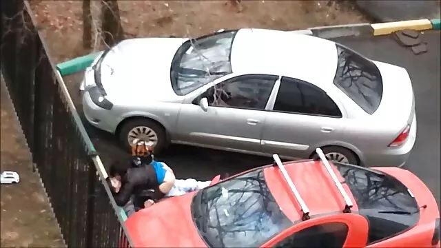 პირში დიდი მკერდი აღება